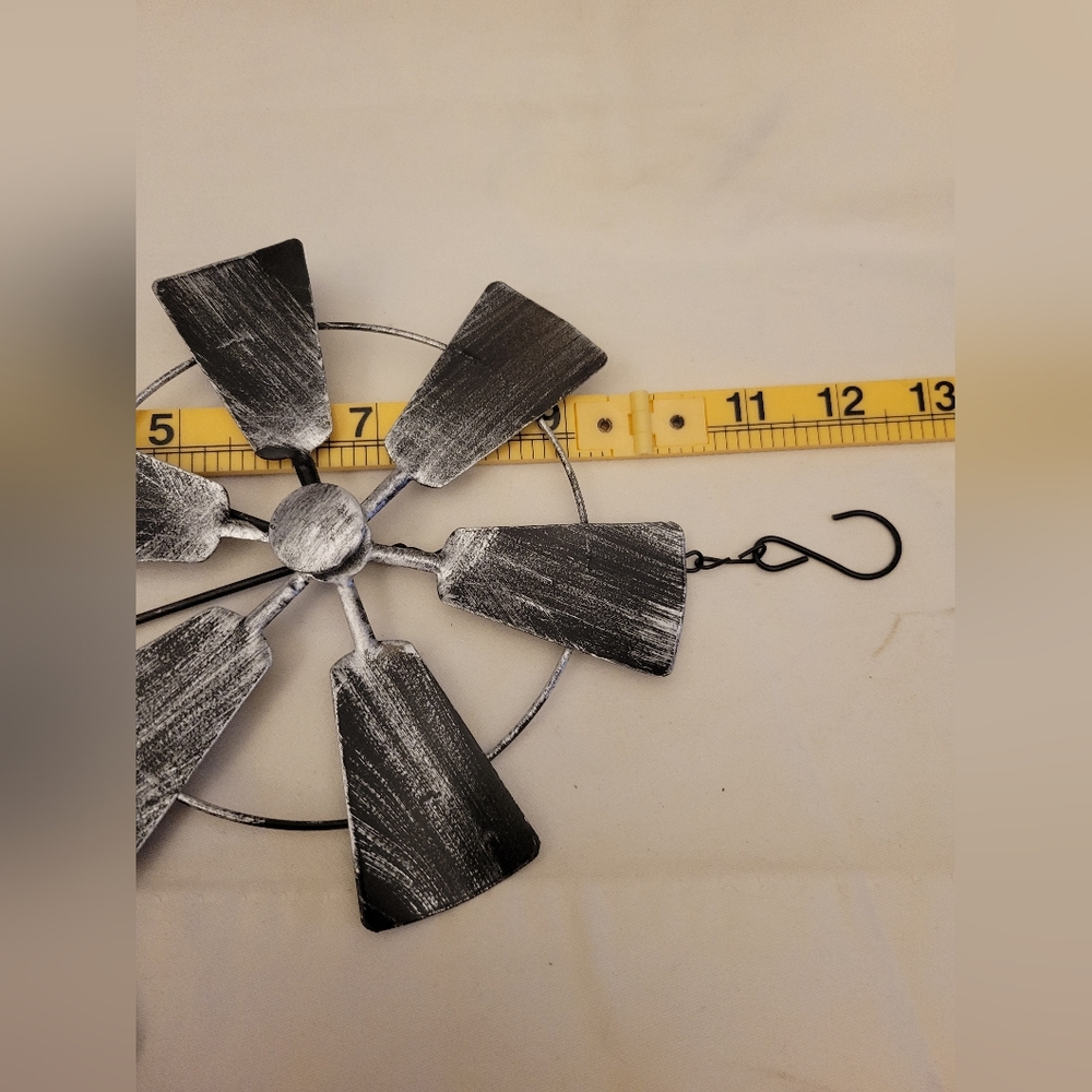 Bundle Of 5 Mwtal Windmills For Home Decorations, Porch, Garden, Rooms, And More - Picture 2 of 10